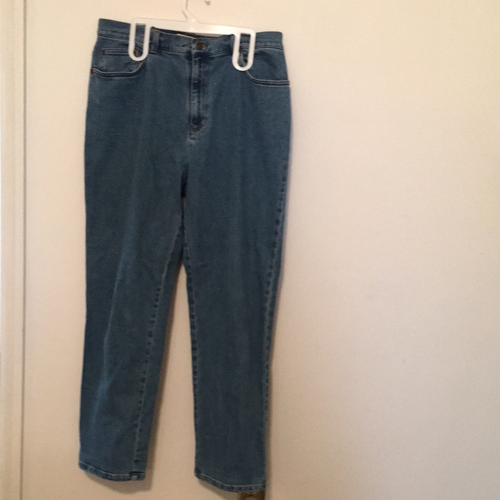 Jones New York straight leg blue jeans size 12